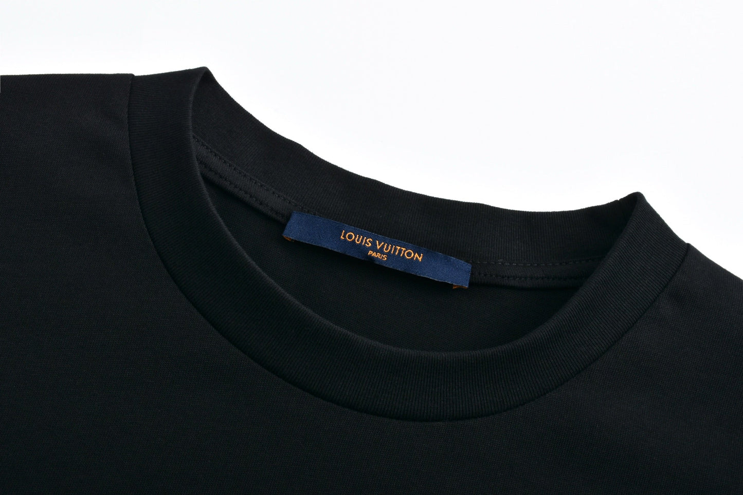 1V 2025ss embroidered T-shirt
