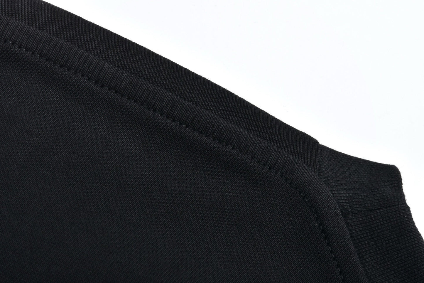 1V 2025ss embroidered T-shirt