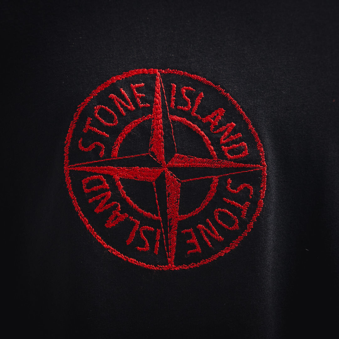 Stone i embroidered t-shirt