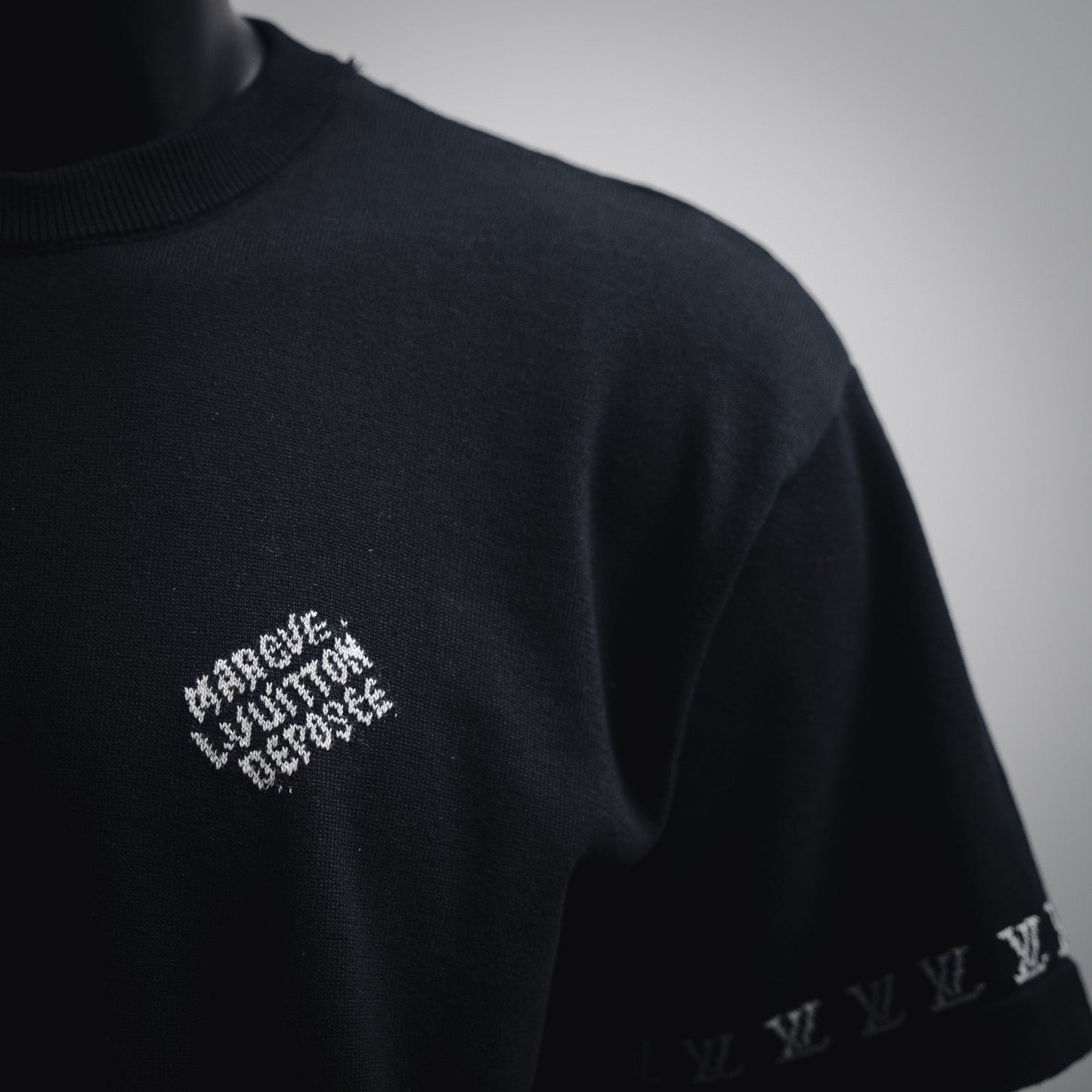 1V 25ss knitted t-shirt