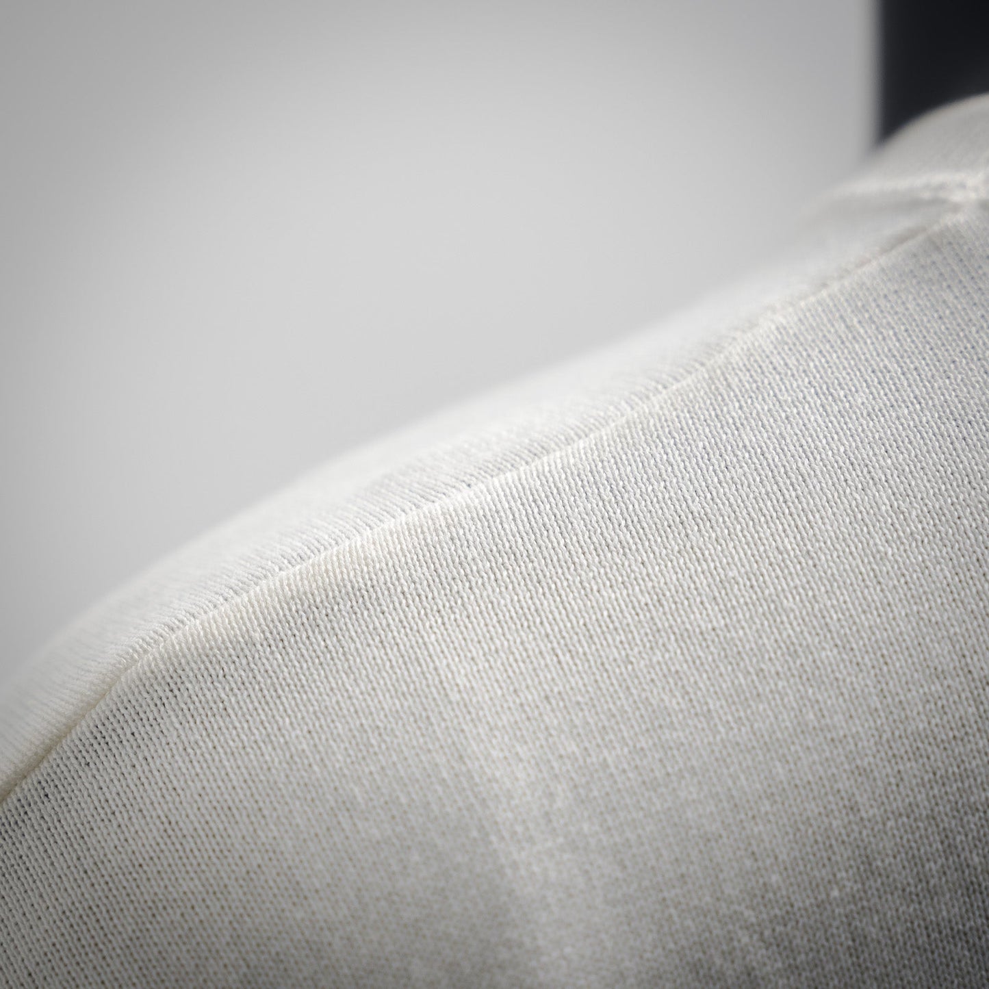 1V 25ss knitted t-shirt