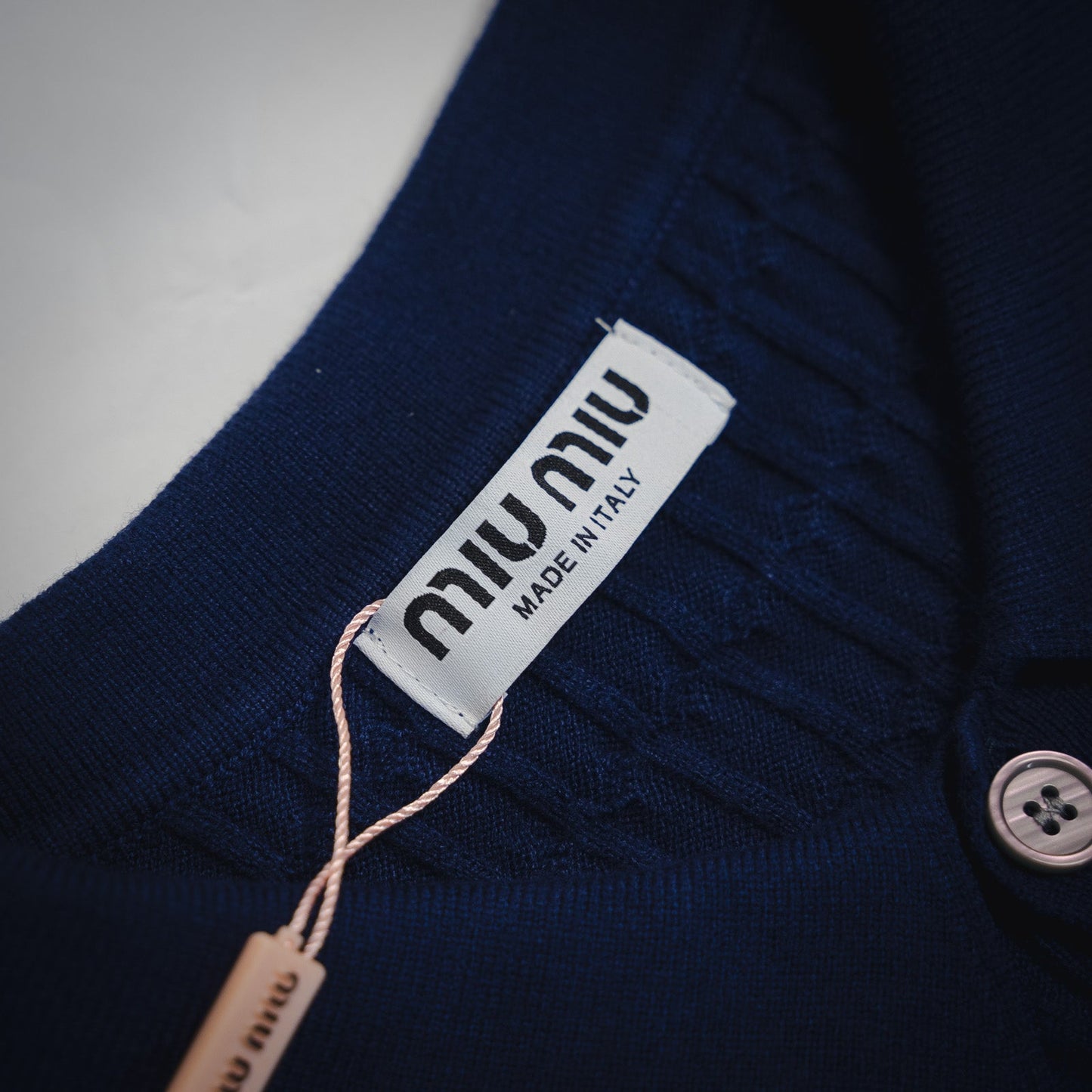 miu 24fw knitted sweater