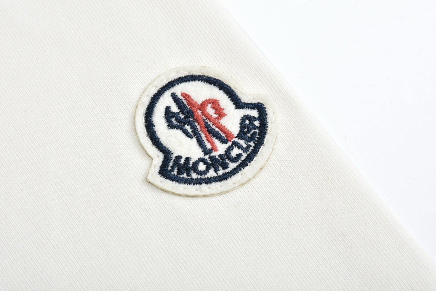 moncl 25ss embroidered t-shirt