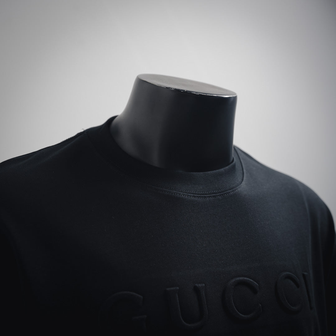guc 25ss embossed t-shirt