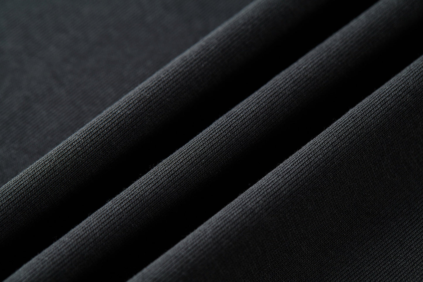 burber 25ss embroidered t-shirt