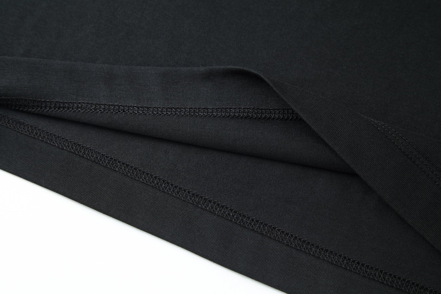 burber 25ss embroidered t-shirt
