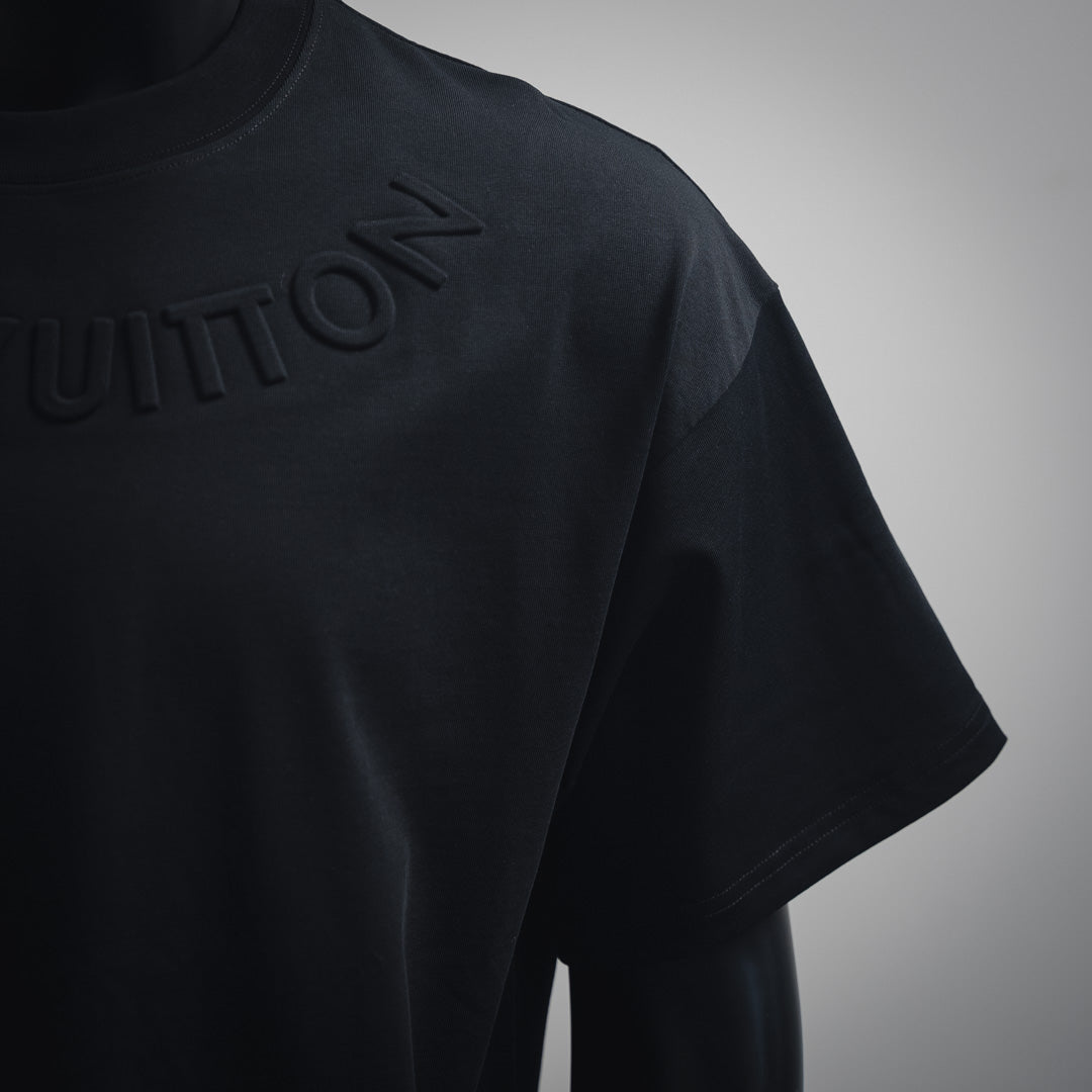 1V 25SS embossed t-shirt