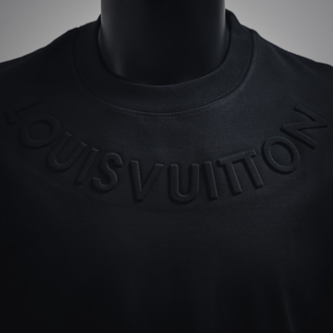 1V 25SS embossed t-shirt