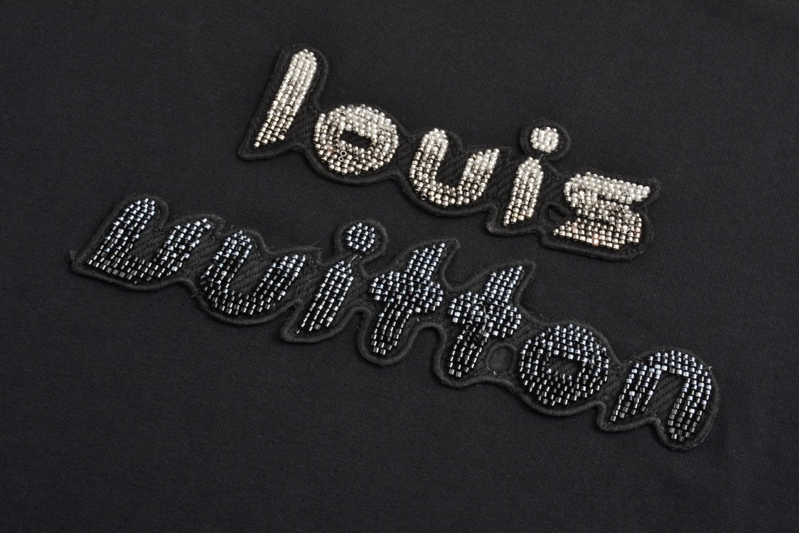 1V beaded t-shirt
