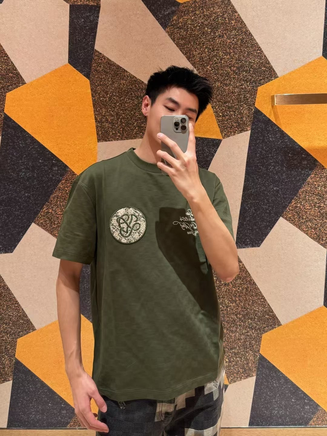 1V 25SS embroidered t-shirt
