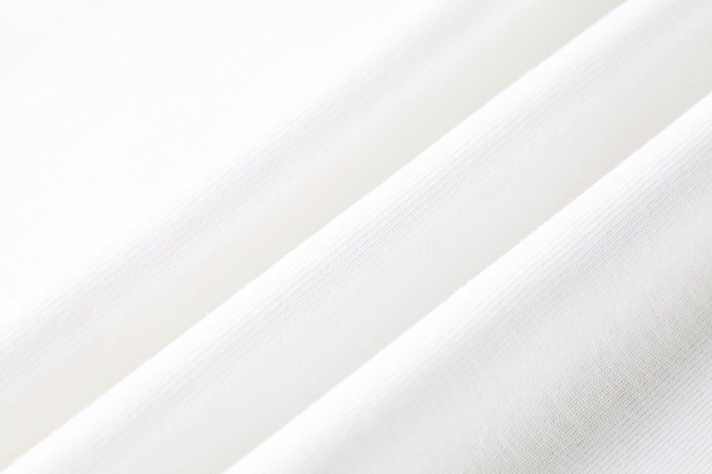 Gucc 25ss embroidered t-shirt