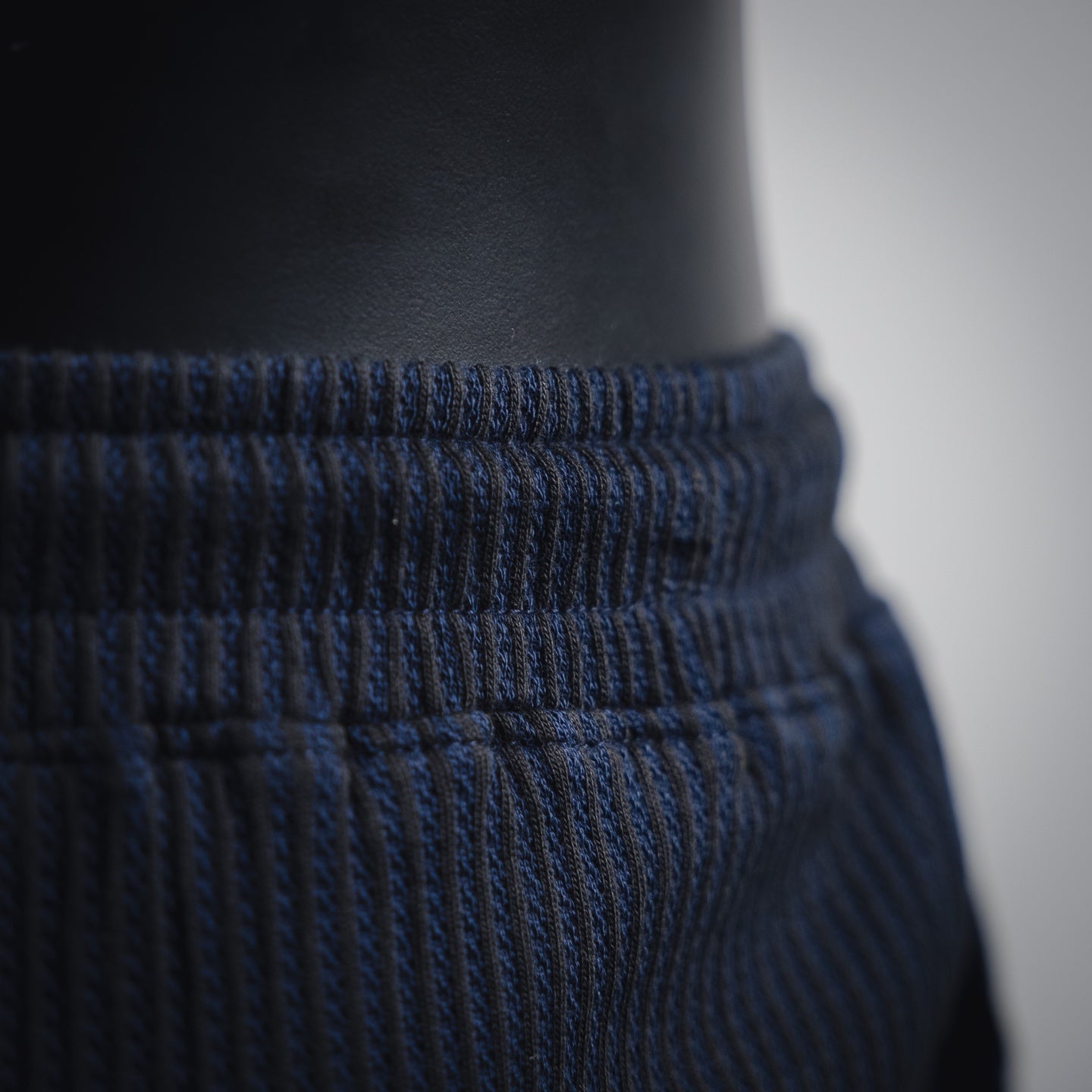 Thom short