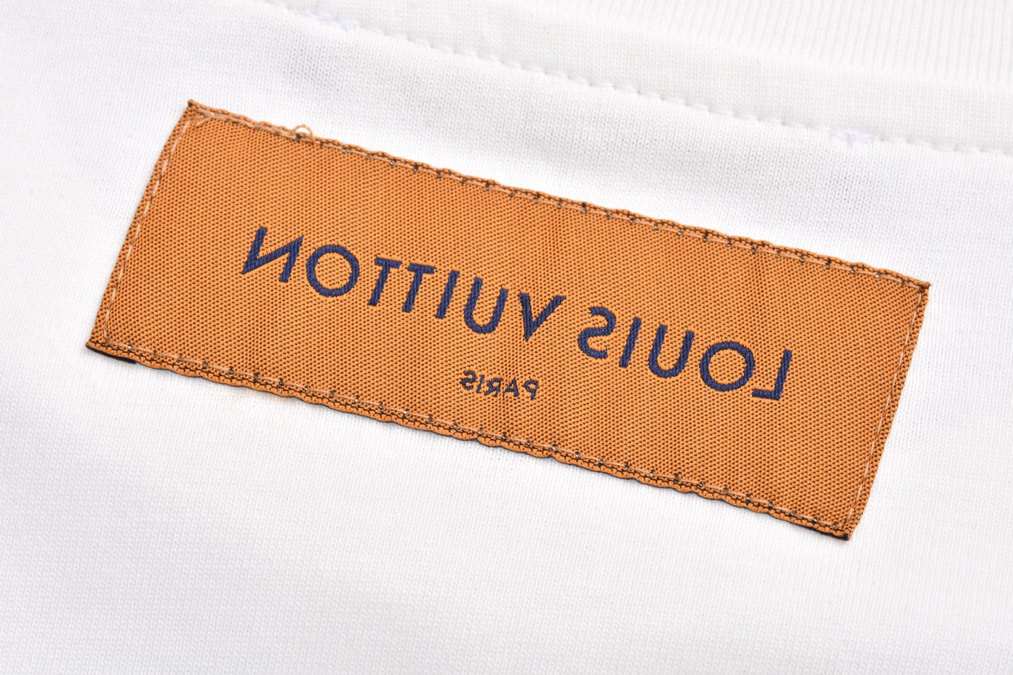 louis 25ss embossed t-shirt