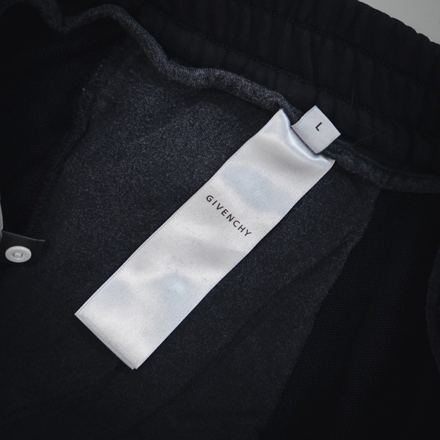 Given 25ss short