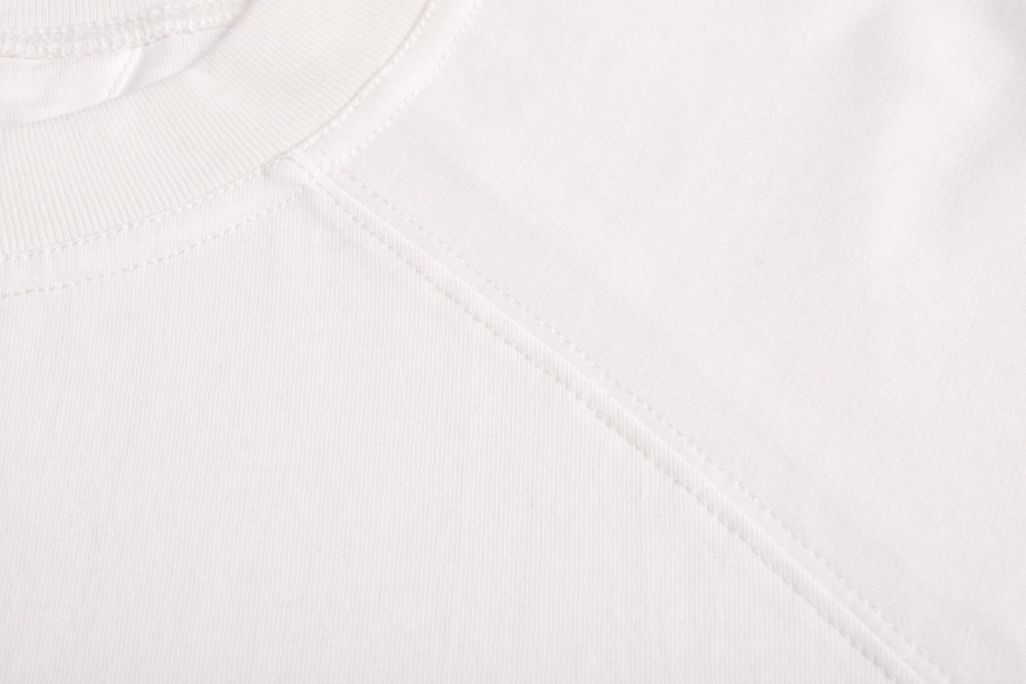 Bottega 25ss embroidered t-shirt