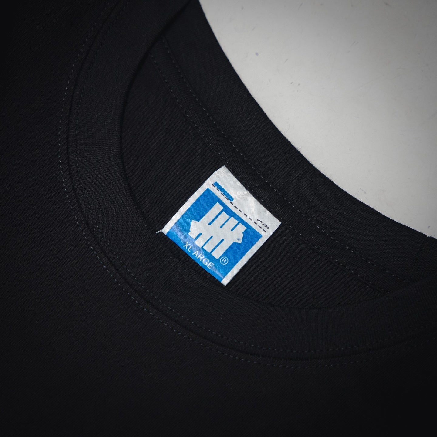 Unde 25ss print t-shirt