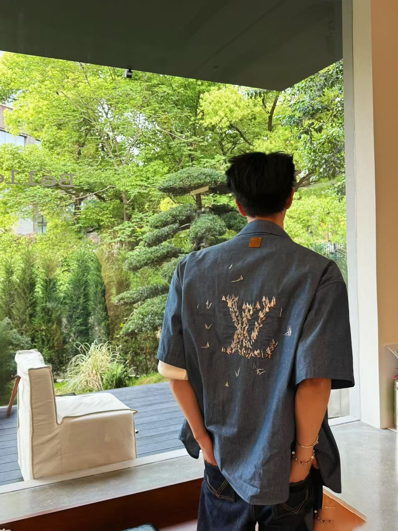 Louis 25ss embroidered shirt