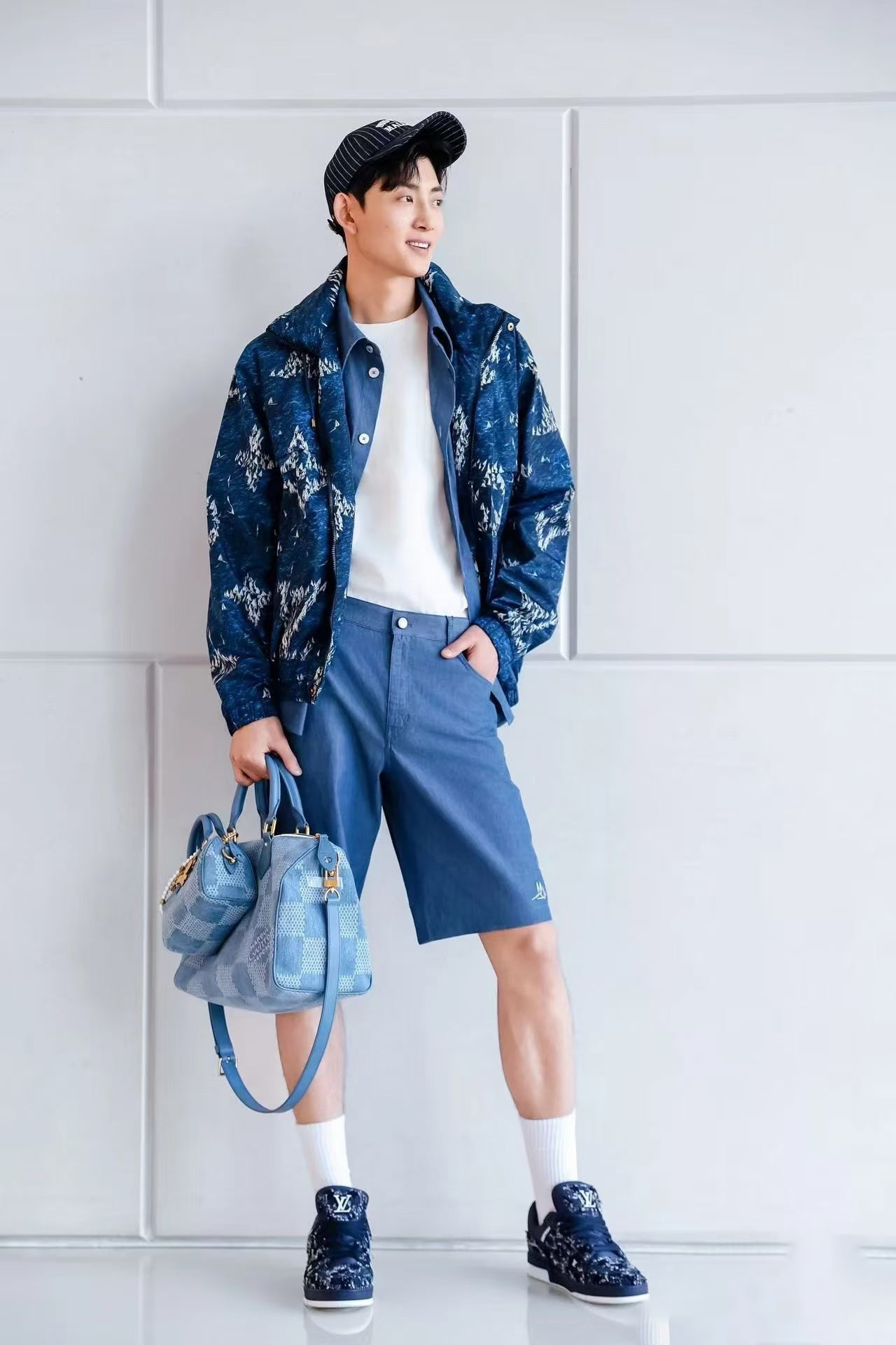 Louis 25ss embroidered short