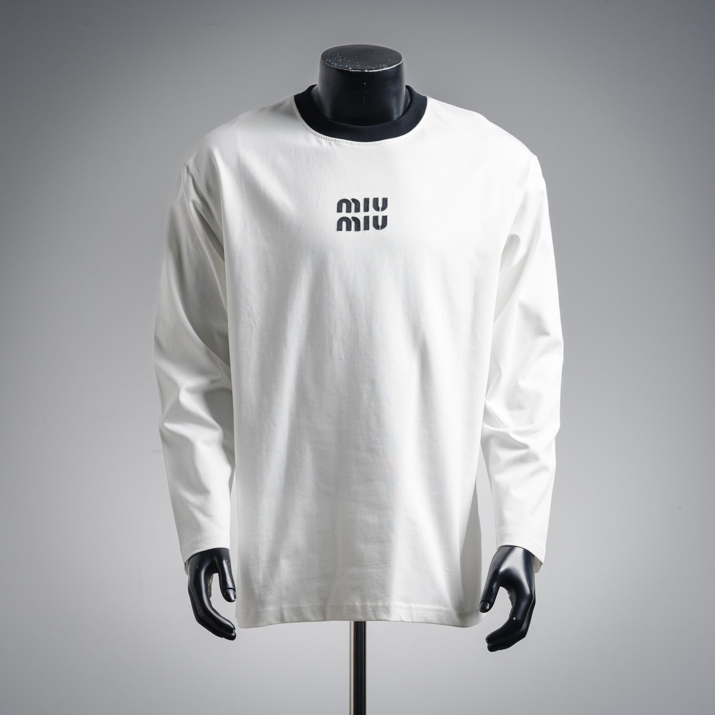 Miu 25fw all-match shirt