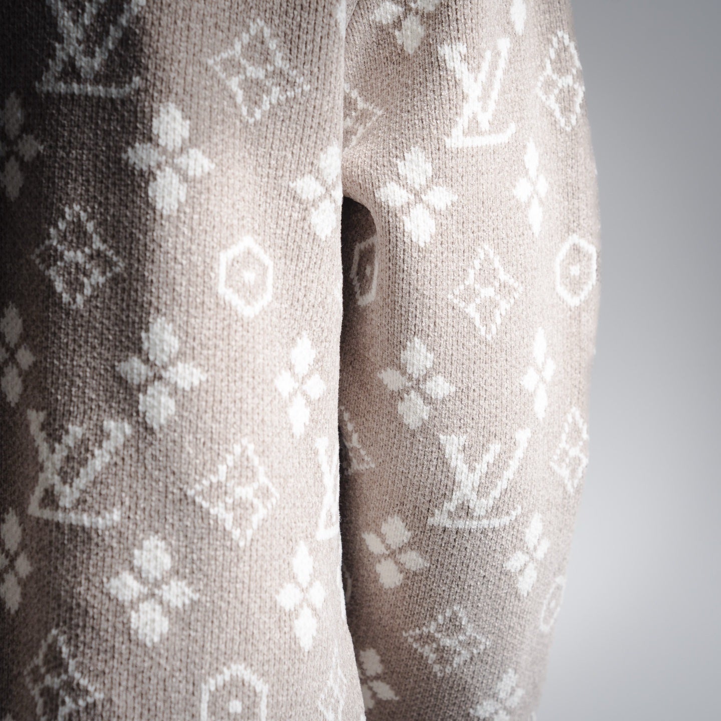 Louis 25fw jacquard cardigan