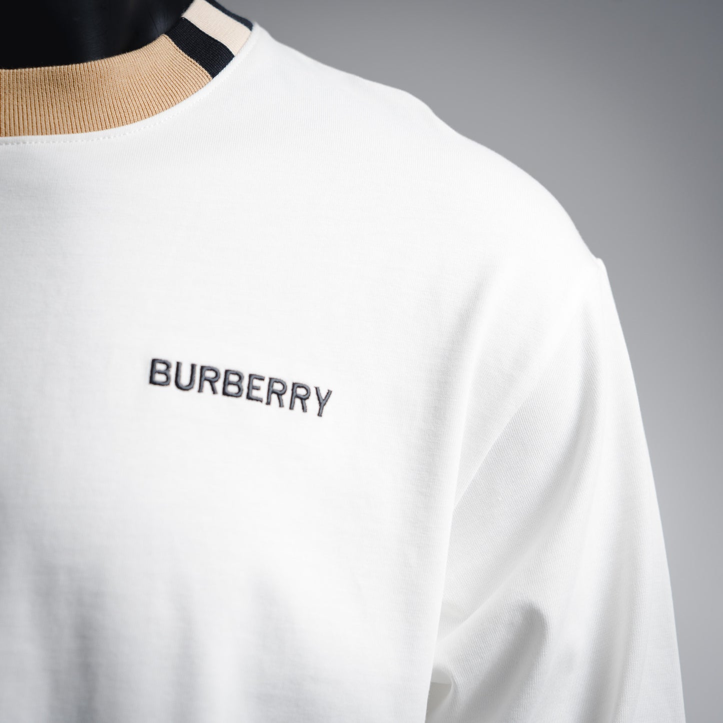 Burbery 25fw embroidered shirt