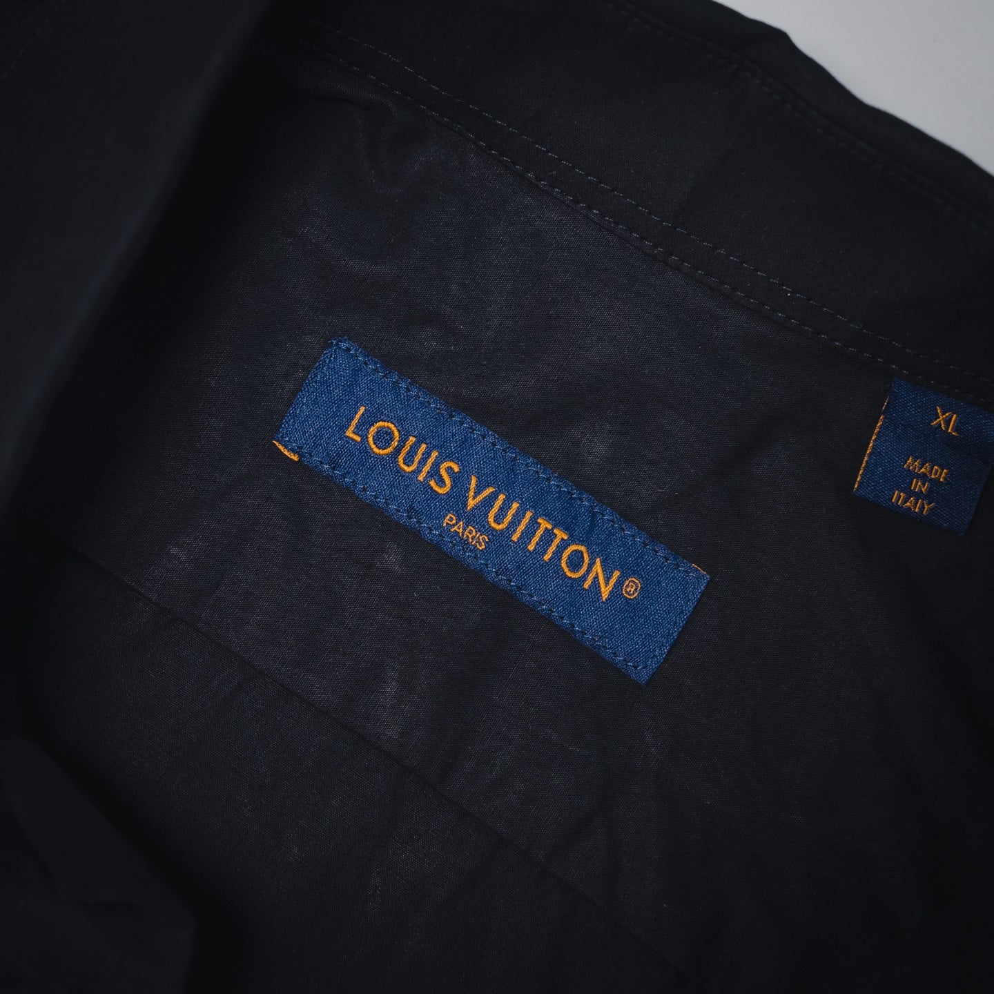 Louis 25fw buttons shirt
