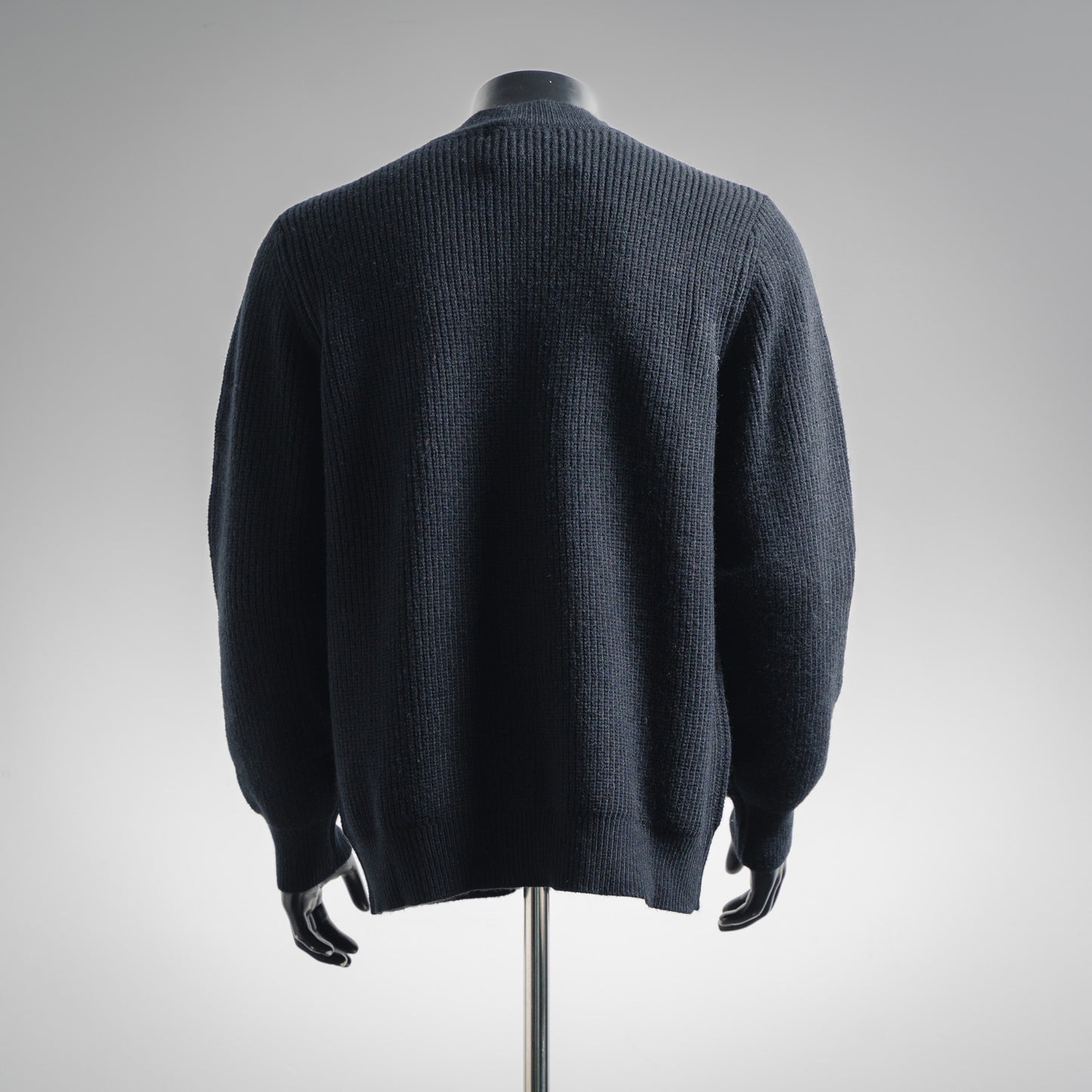 Pra 25fw buttons sweater