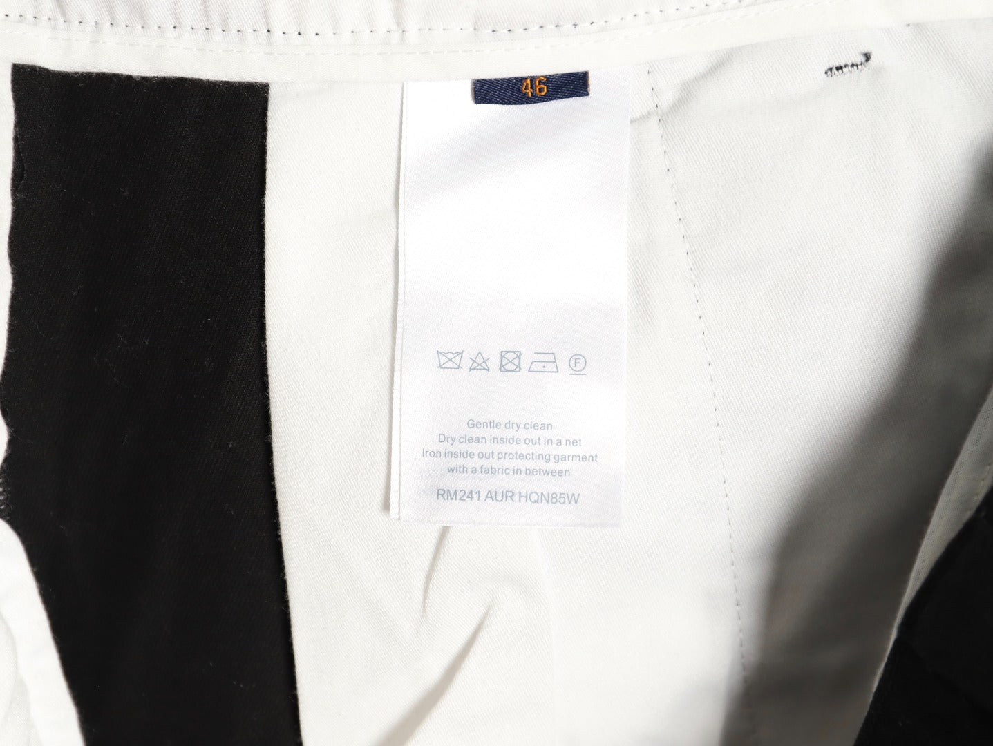 Louis 25fw embroidered pants