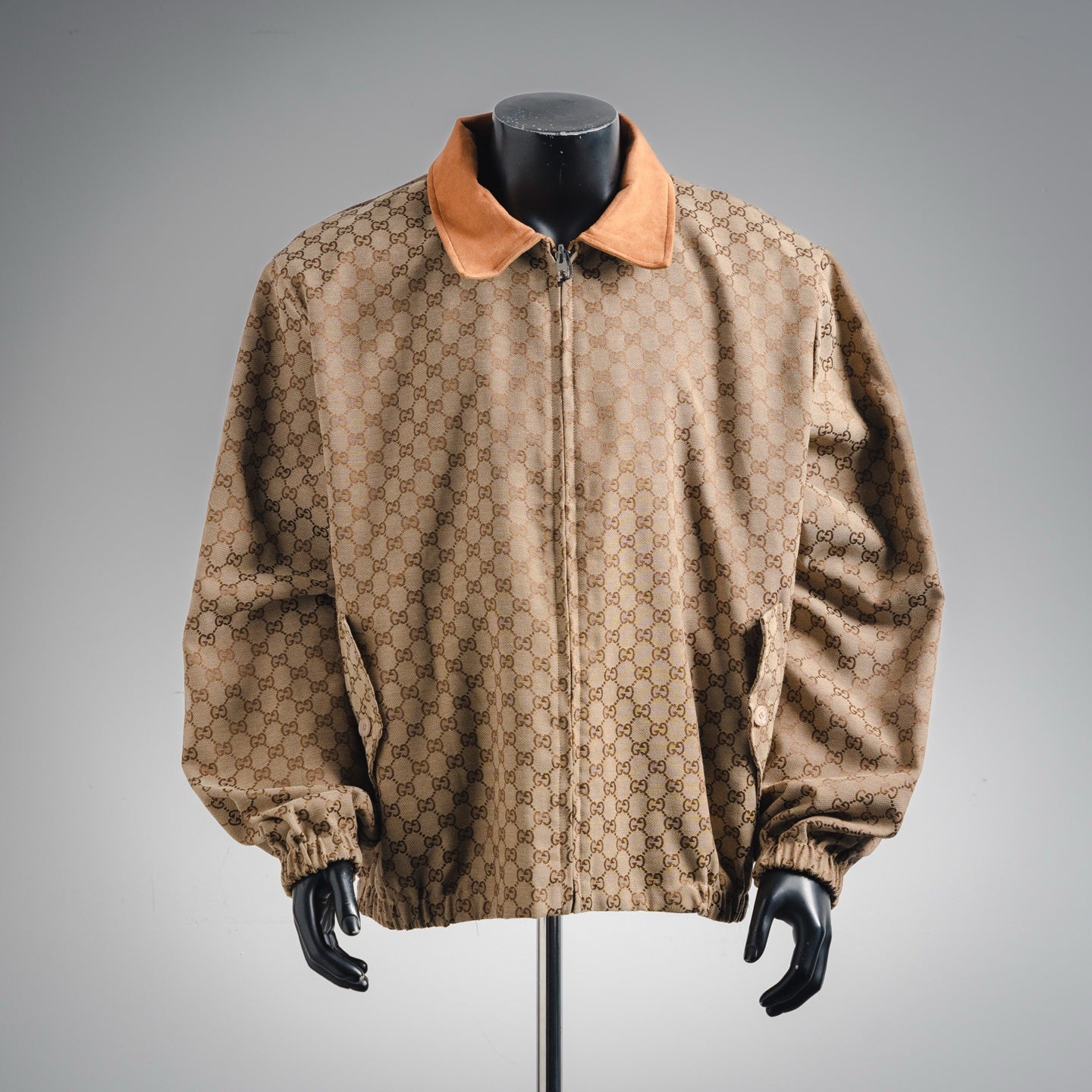 Guc 25fw bilateral jacket