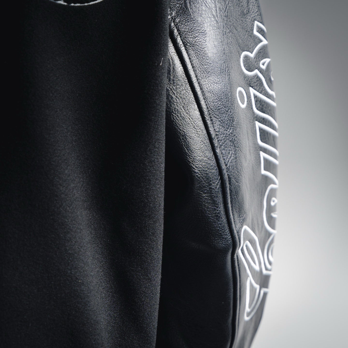 Louis 25fw embroidered jacket