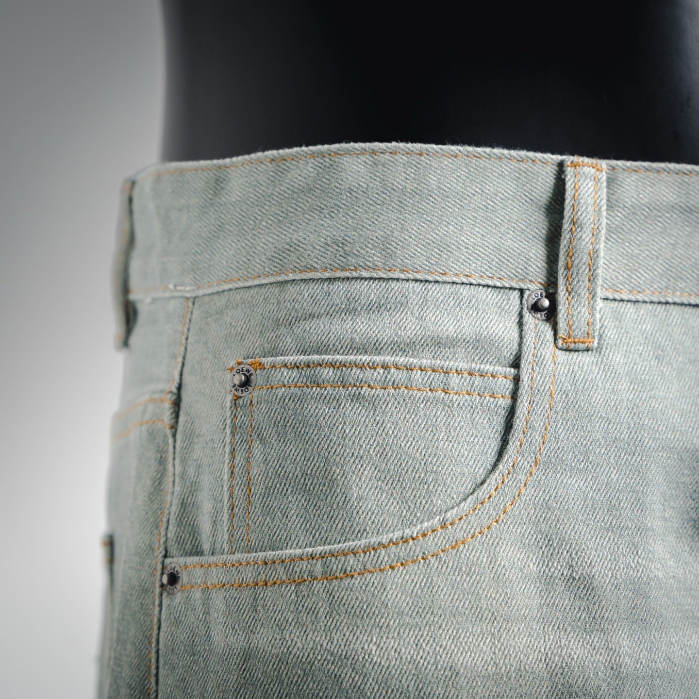 Loe 25fw all-match jeans