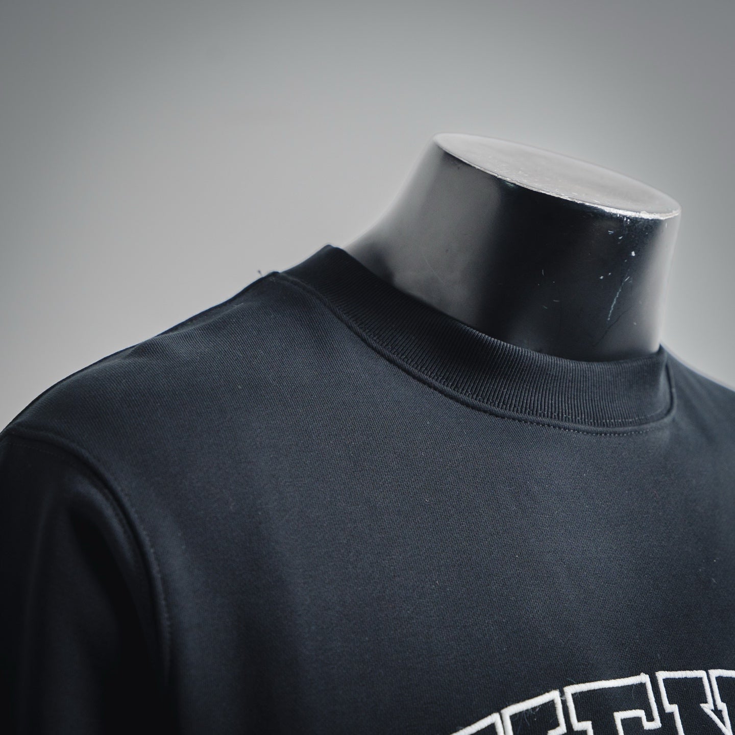 Given 25fw embroidered hoodie