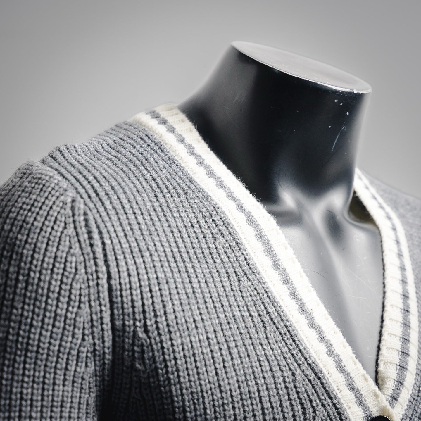 Miu 25fw knitted cardigan