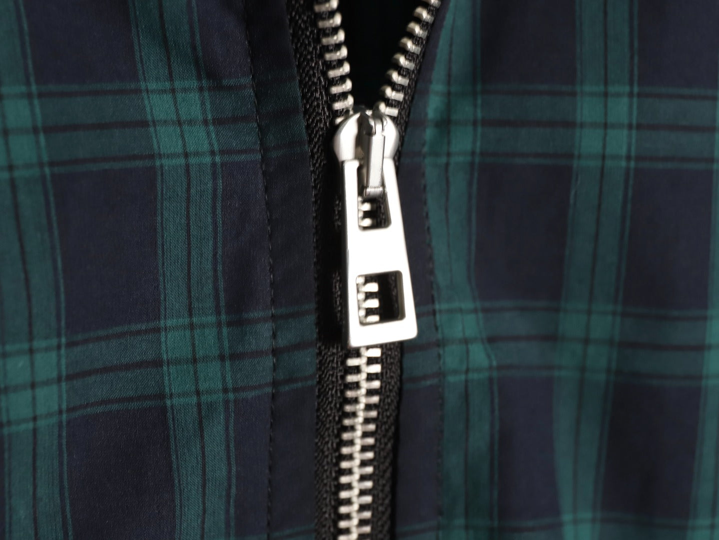 Loe 25fw bilateral jacket