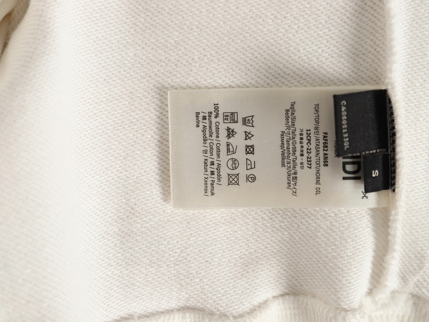 Fend 25fw embroidered hoodie