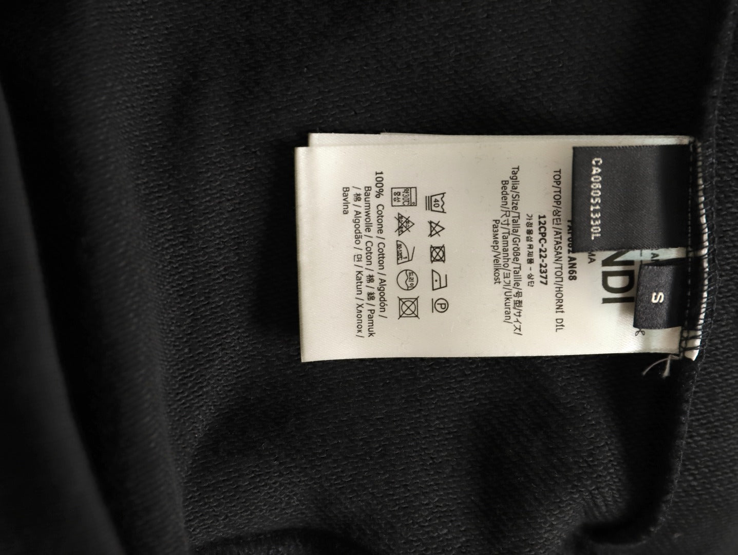 Fend 25fw embroidered hoodie