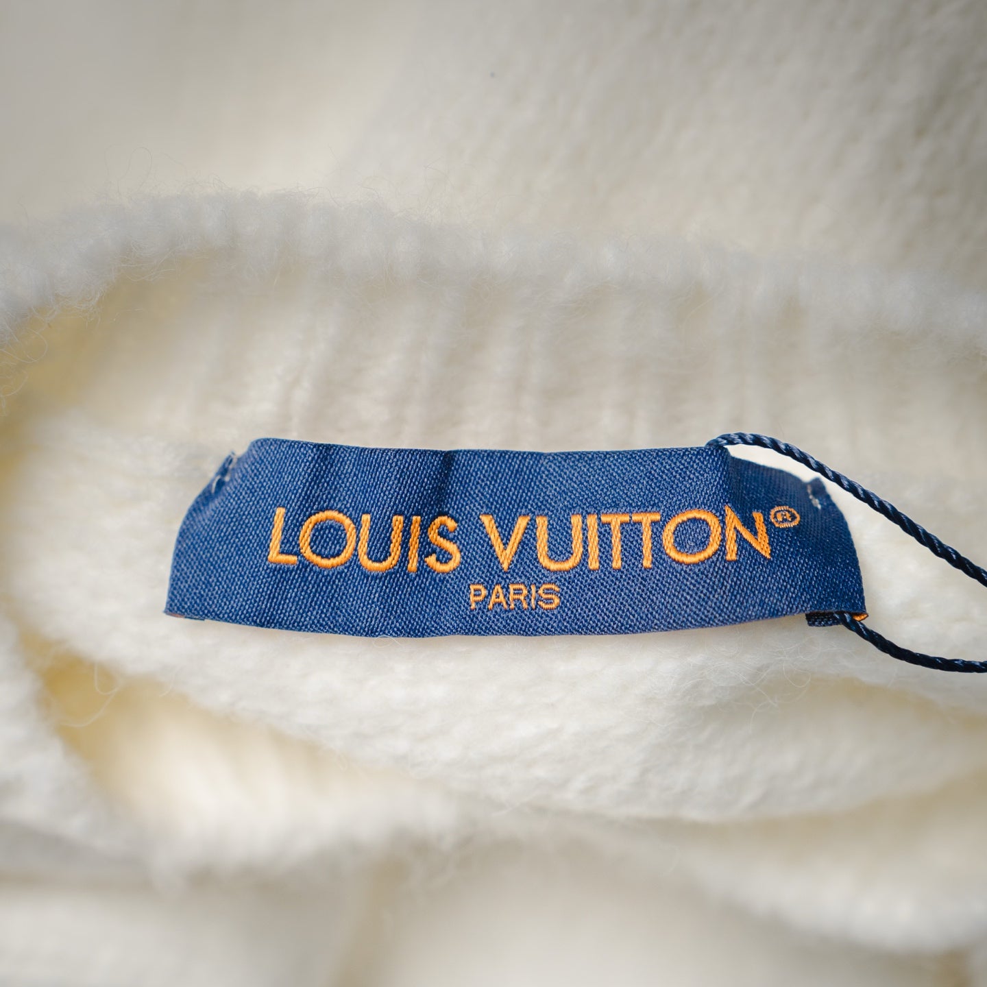 Louis 25fw embroidered sweater