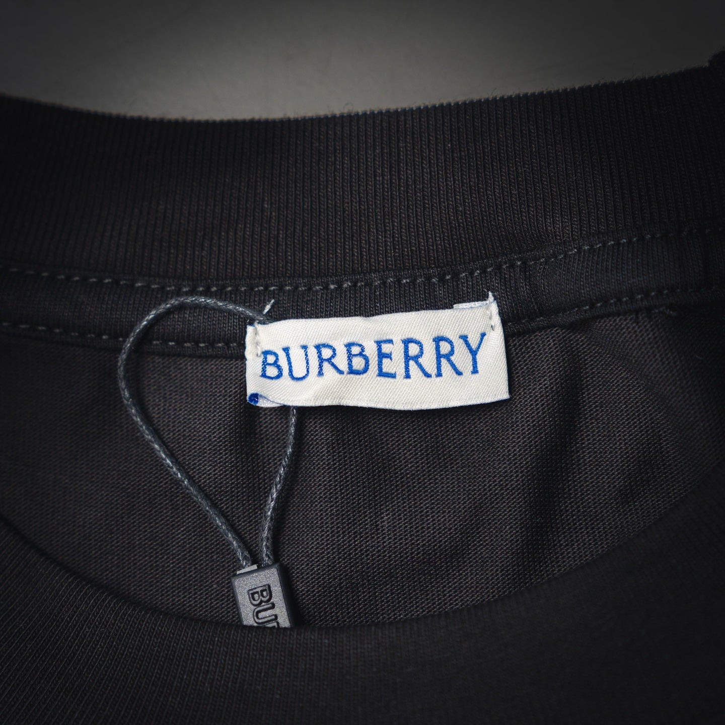 Burbery 25fw embroidered t-shirt