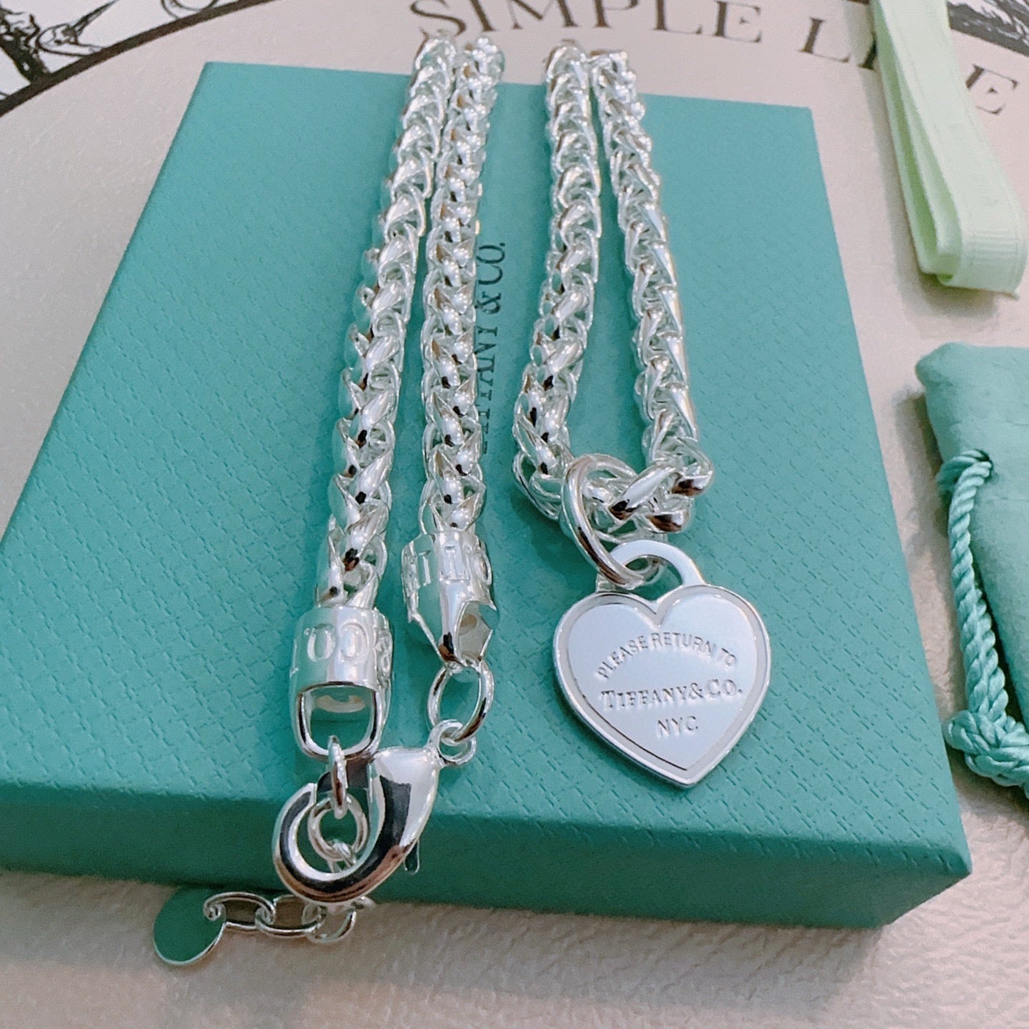 tiffa  necklace