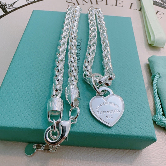 tiffa  necklace