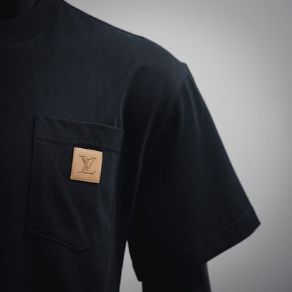 1V printed t-shirt