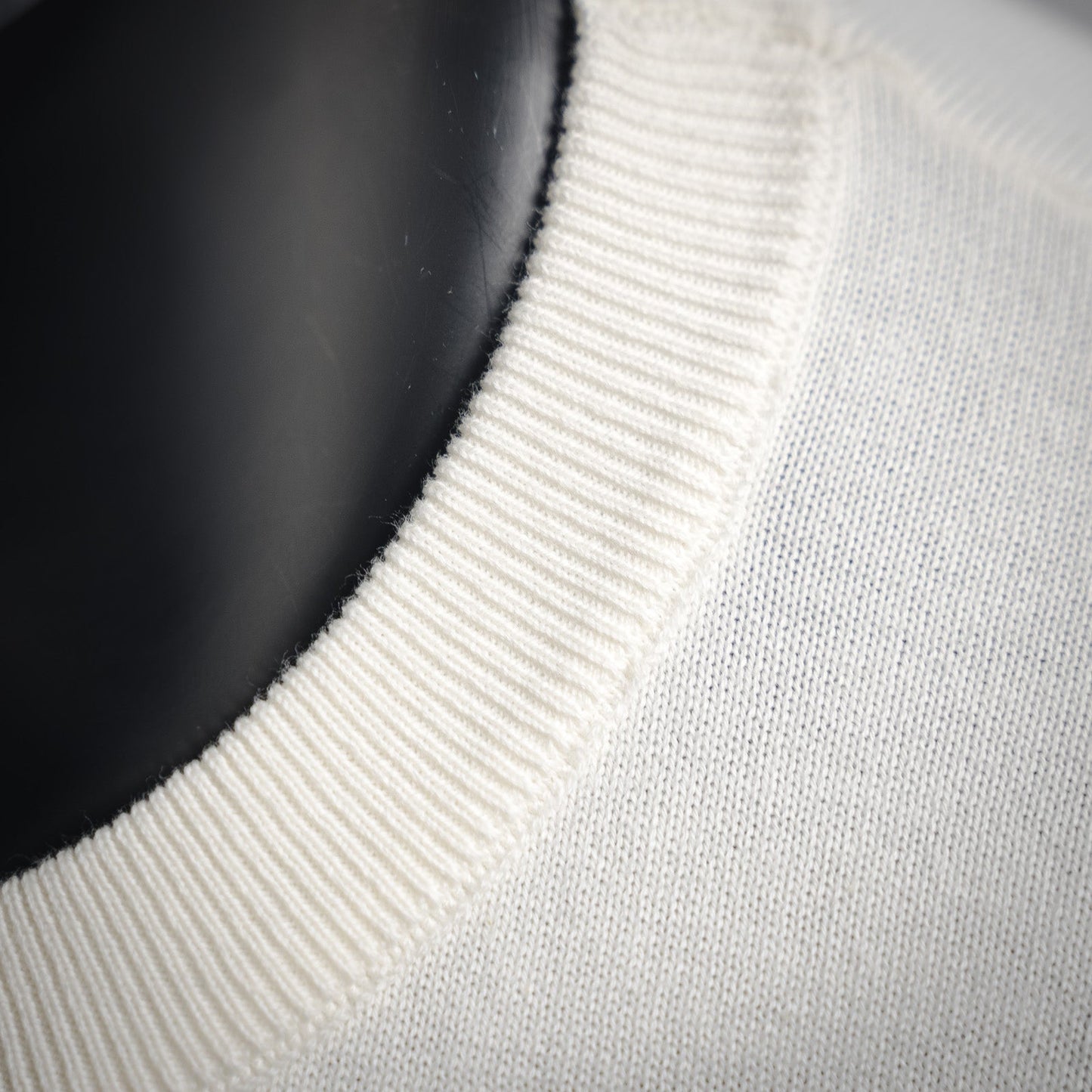 1V 25ss knitted t-shirt