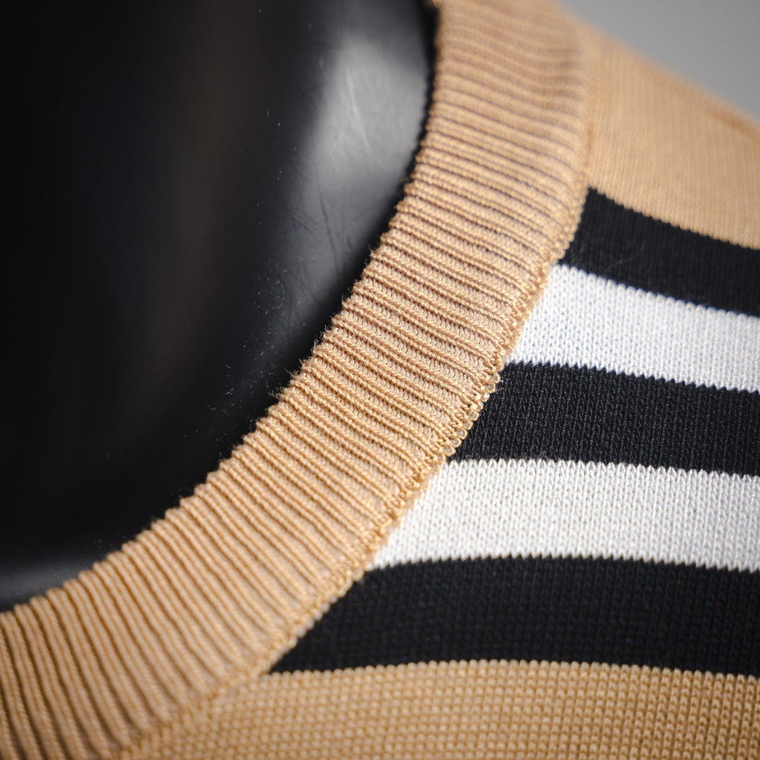 burber 24ss knitted t-shirt