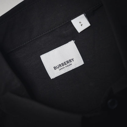 Burber patches buttons shirt
