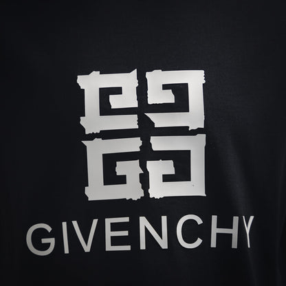 Gvien printed t-shirt