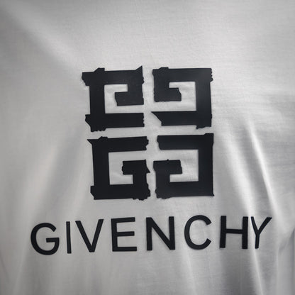 Gvien printed t-shirt