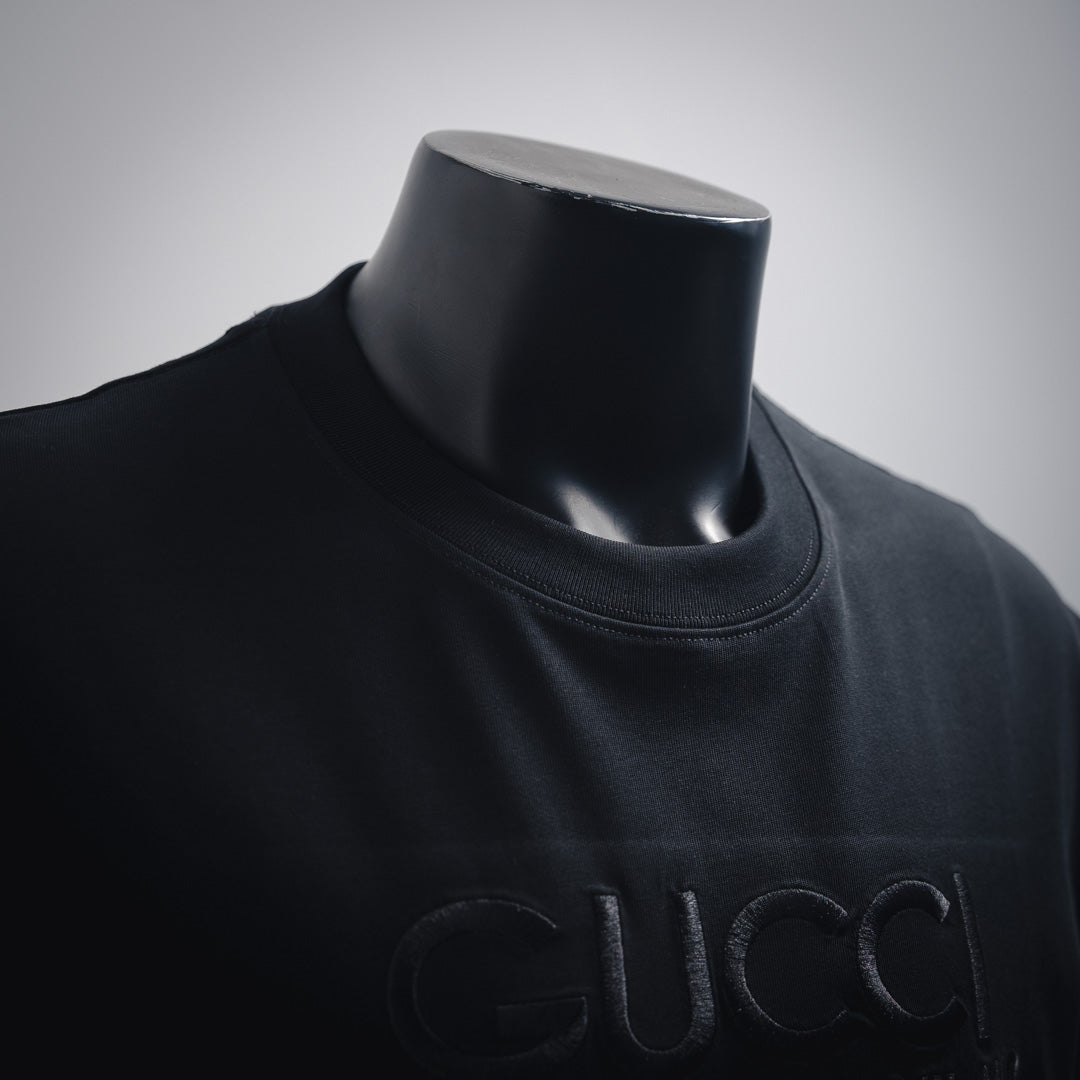 guc 25ss embroidered t-shirt
