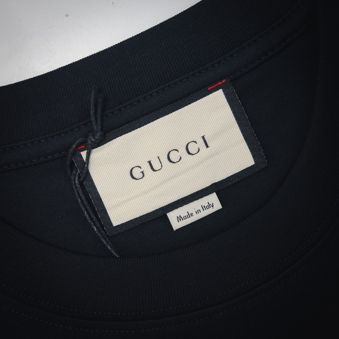 guc 25ss embroidered t-shirt
