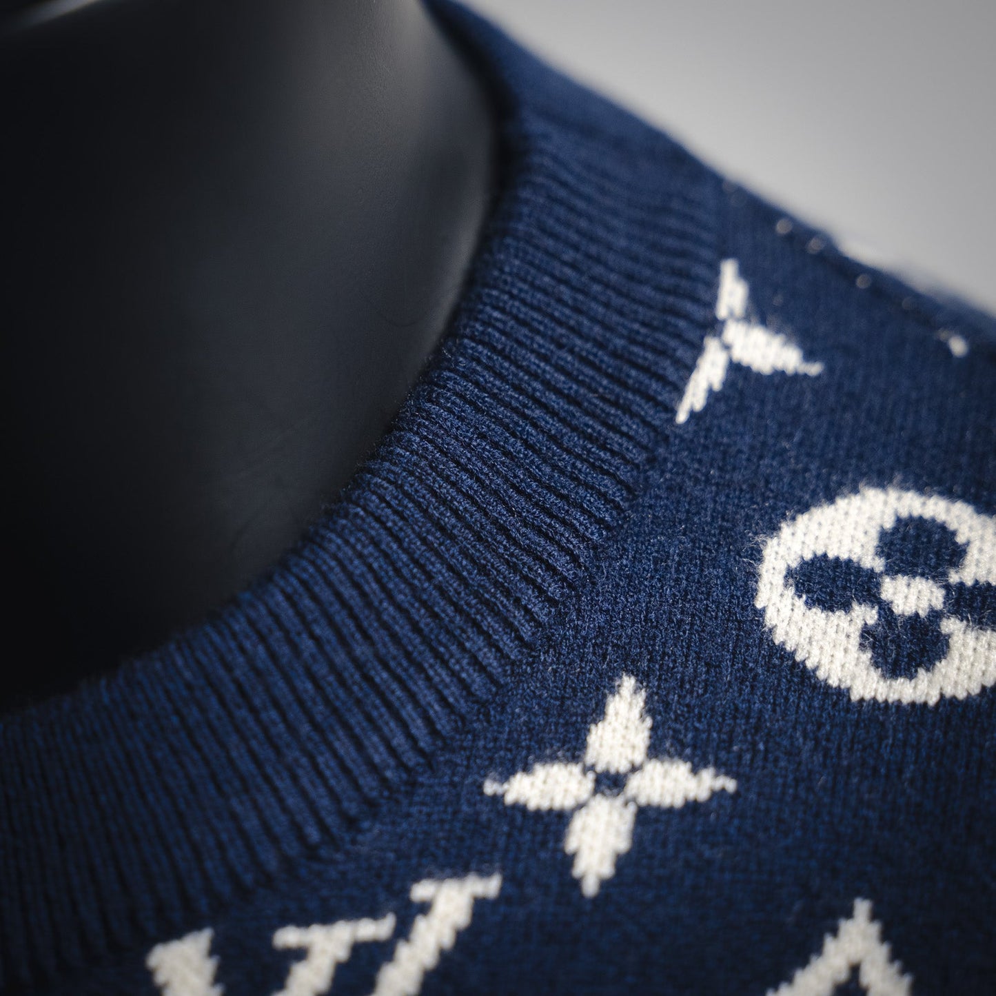 1V men womens jacquard sweater