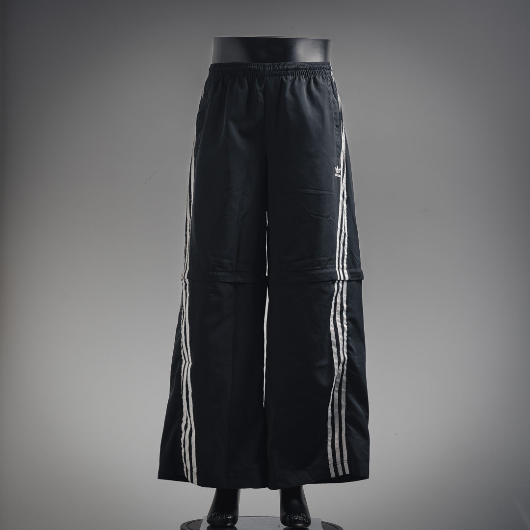 Adi sweatpants